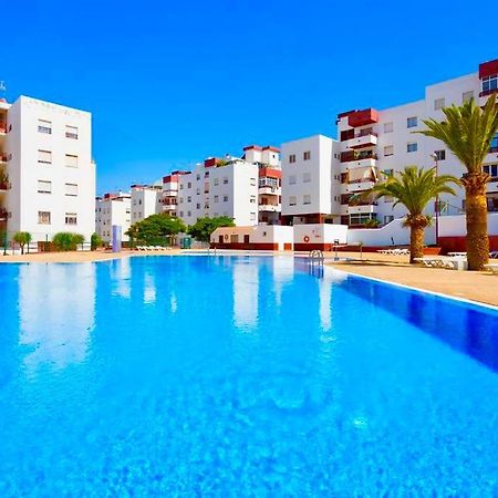 אדחה Sea-View Apartment With A Tennis Court מראה חיצוני תמונה