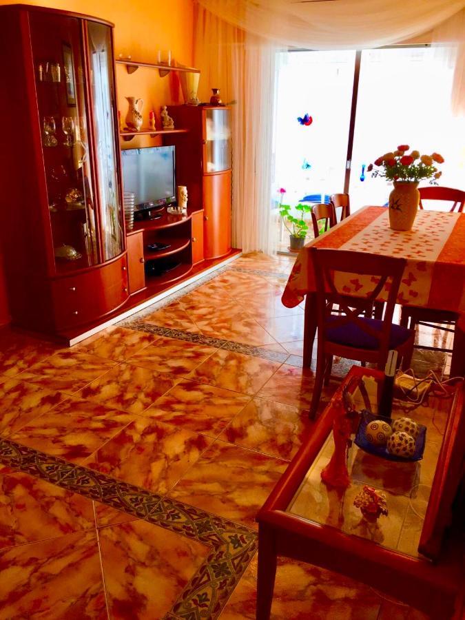 אדחה Sea-View Apartment With A Tennis Court מראה חיצוני תמונה